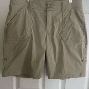 Women’s Eddie Bauer Roll Tab Convertible  Shorts - Tan size 12